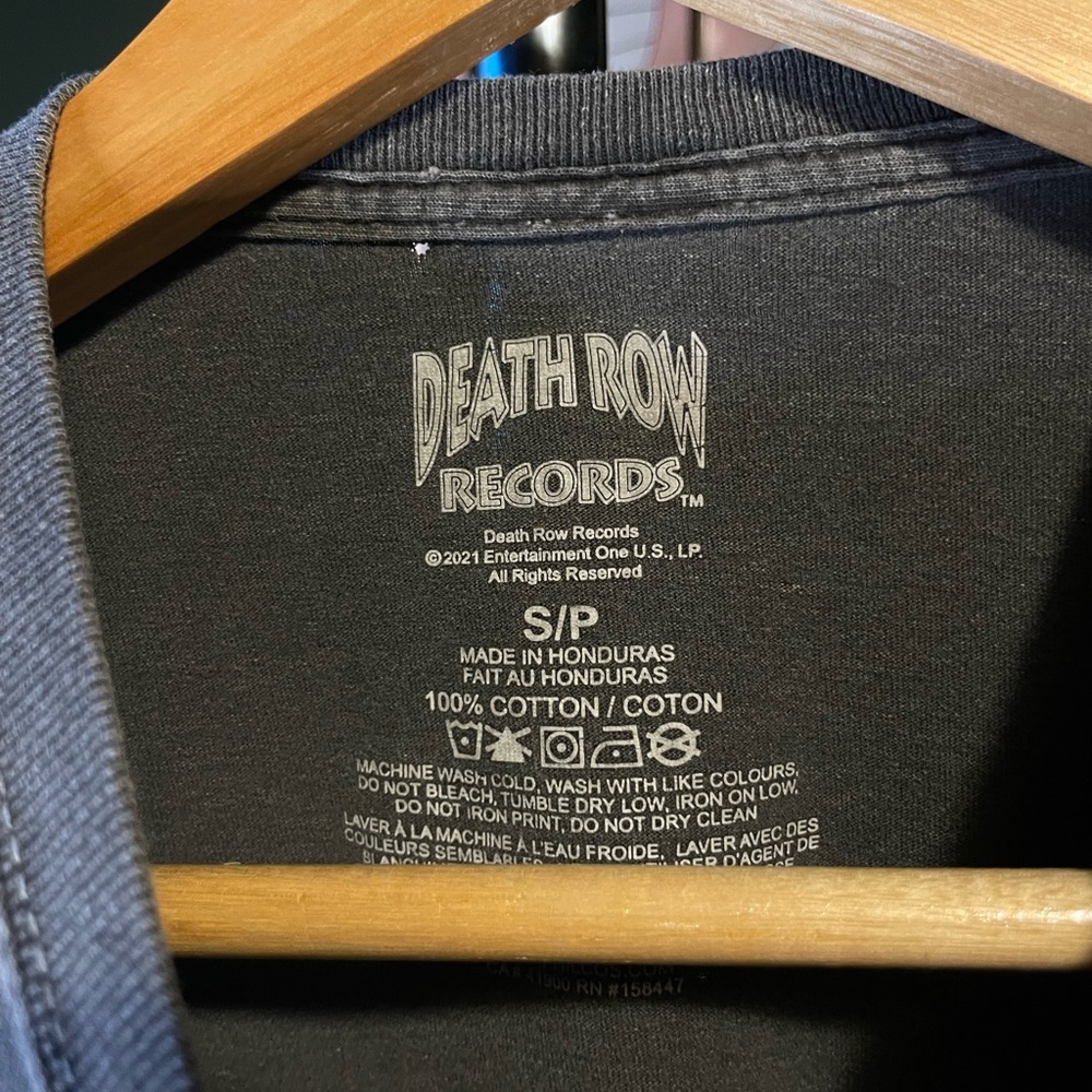 Retro Doggystyle “Beware of Dogg” Death Row Records Graphic Short Sleeve Tshirt - Picture 3 of 5